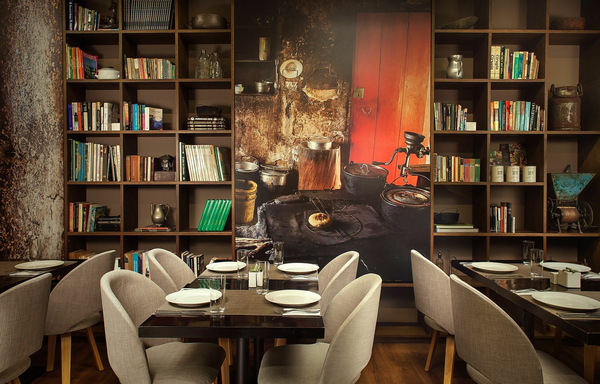 Sites Hotel Medellin Luaran gambar Restaurant Library